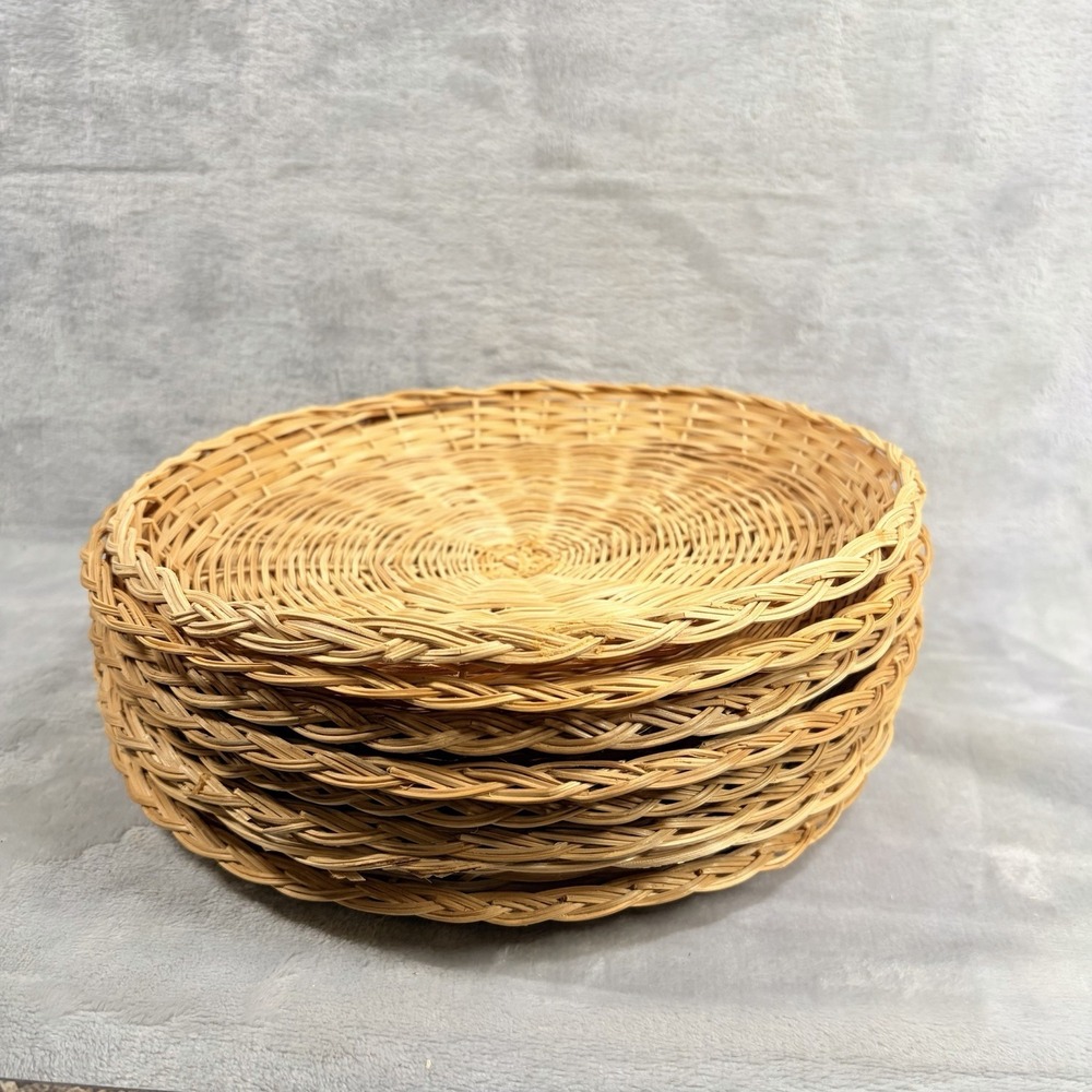 Vintage 9" Woven Wicker Picnic Paper Plate‎ Holders Lot Of 8